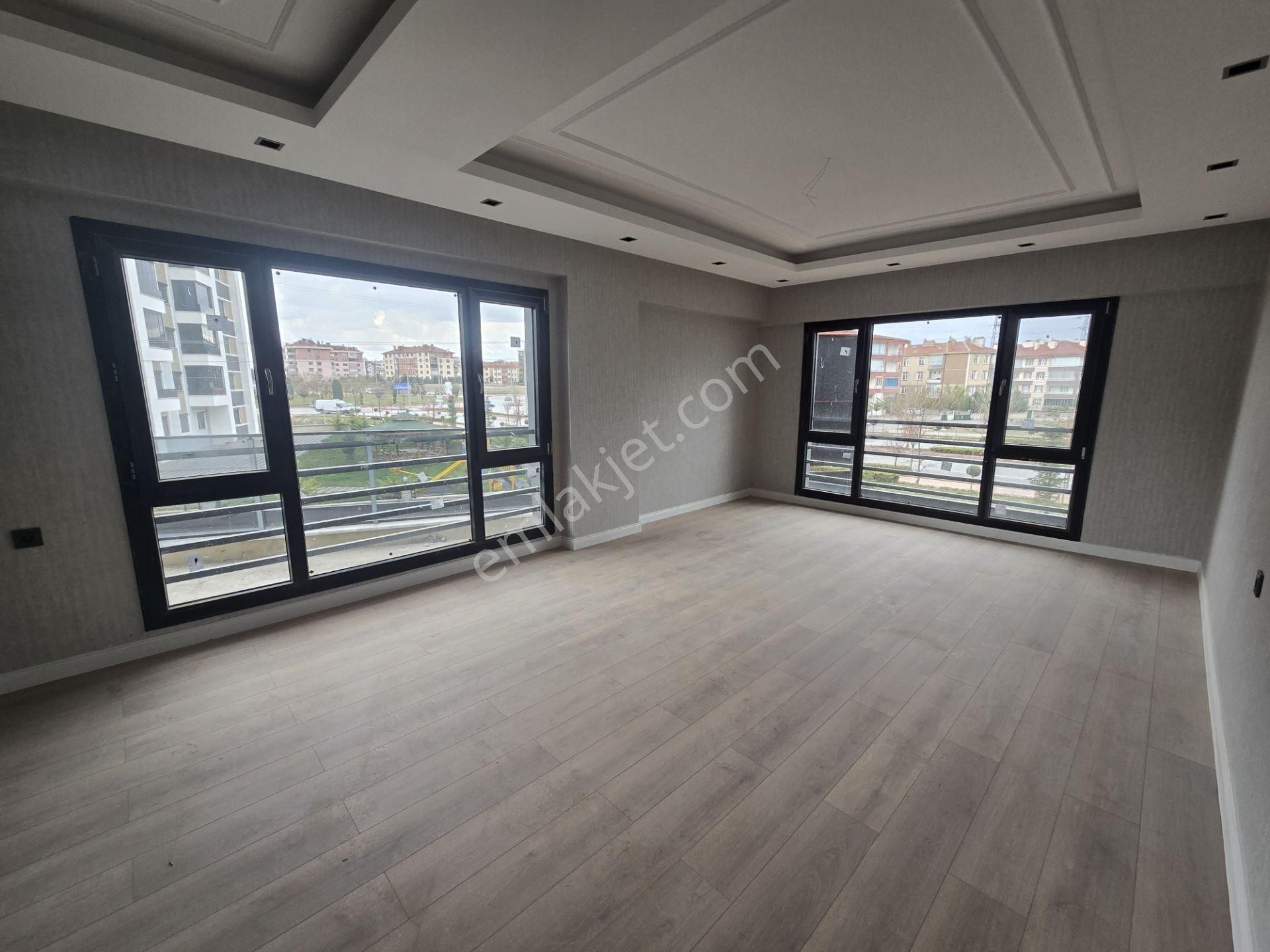 Ahmet Yesevi Cd Caddeye Cephe Site İçi Lüx Daireler - Görsel 4