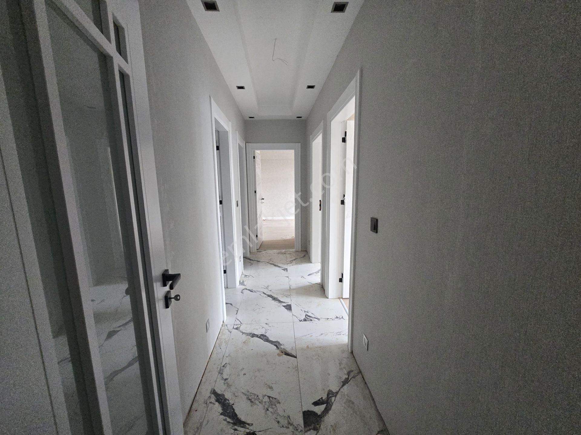 Ahmet Yesevi Cd Caddeye Cephe Site İçi Lüx Daireler - Görsel 26