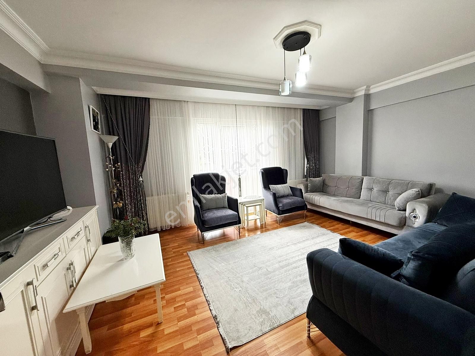 Alban'dan Metrobüse 9dk Balkonlu Geniş Mutfak 155 M² 3+1 Daire ! - Görsel 18