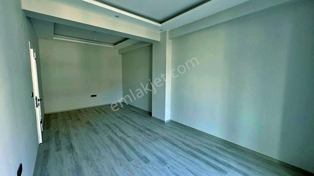 Uytundan Kadıköyde Ayrı Mutfaklı Doğalgazlı Ultra Lüks 2+1 Daire - Görsel 31