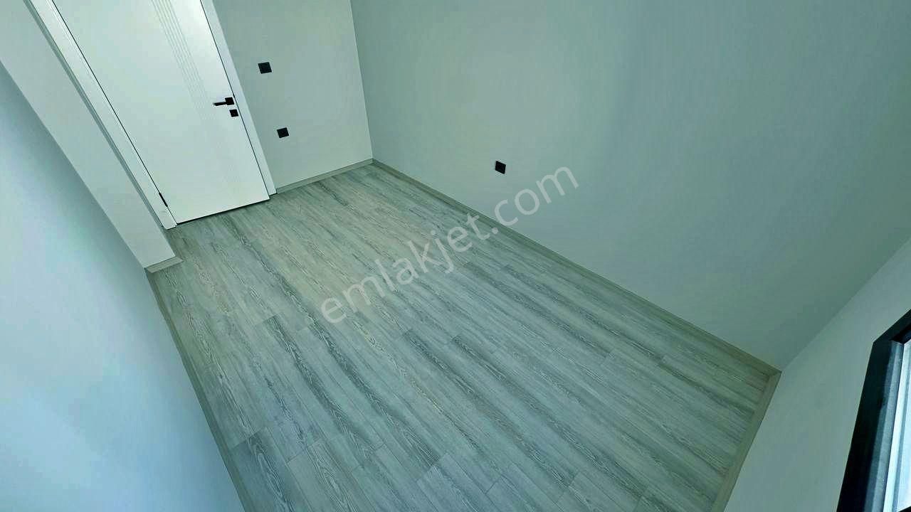 Uytundan Kadıköyde Ayrı Mutfaklı Doğalgazlı Ultra Lüks 2+1 Daire - Görsel 27