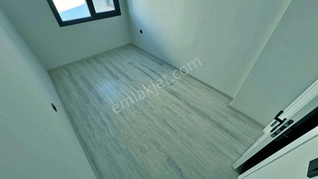 Uytundan Kadıköyde Ayrı Mutfaklı Doğalgazlı Ultra Lüks 2+1 Daire - Görsel 13