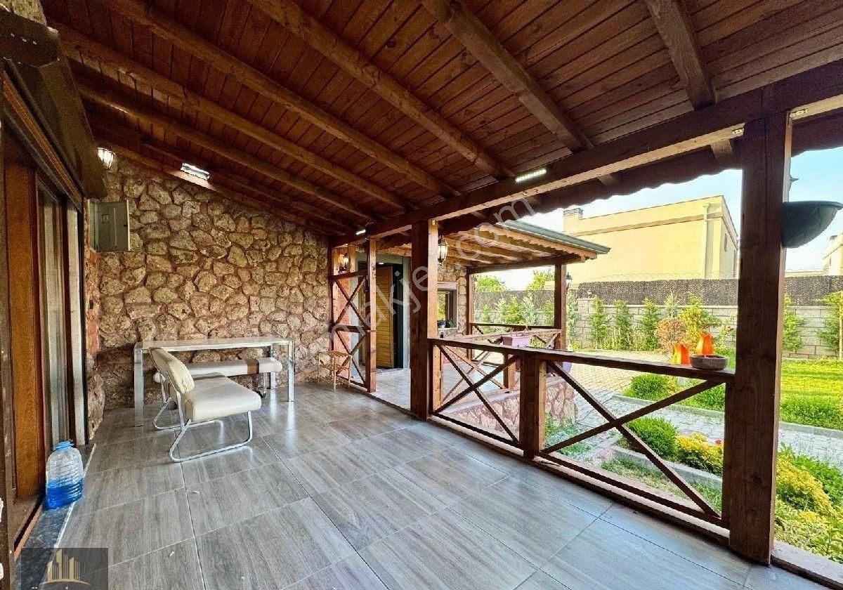 Hisarcık Bahçelievler'de Doğa İle İç İçe Her Detayı Özel Yazlık - Görsel 3