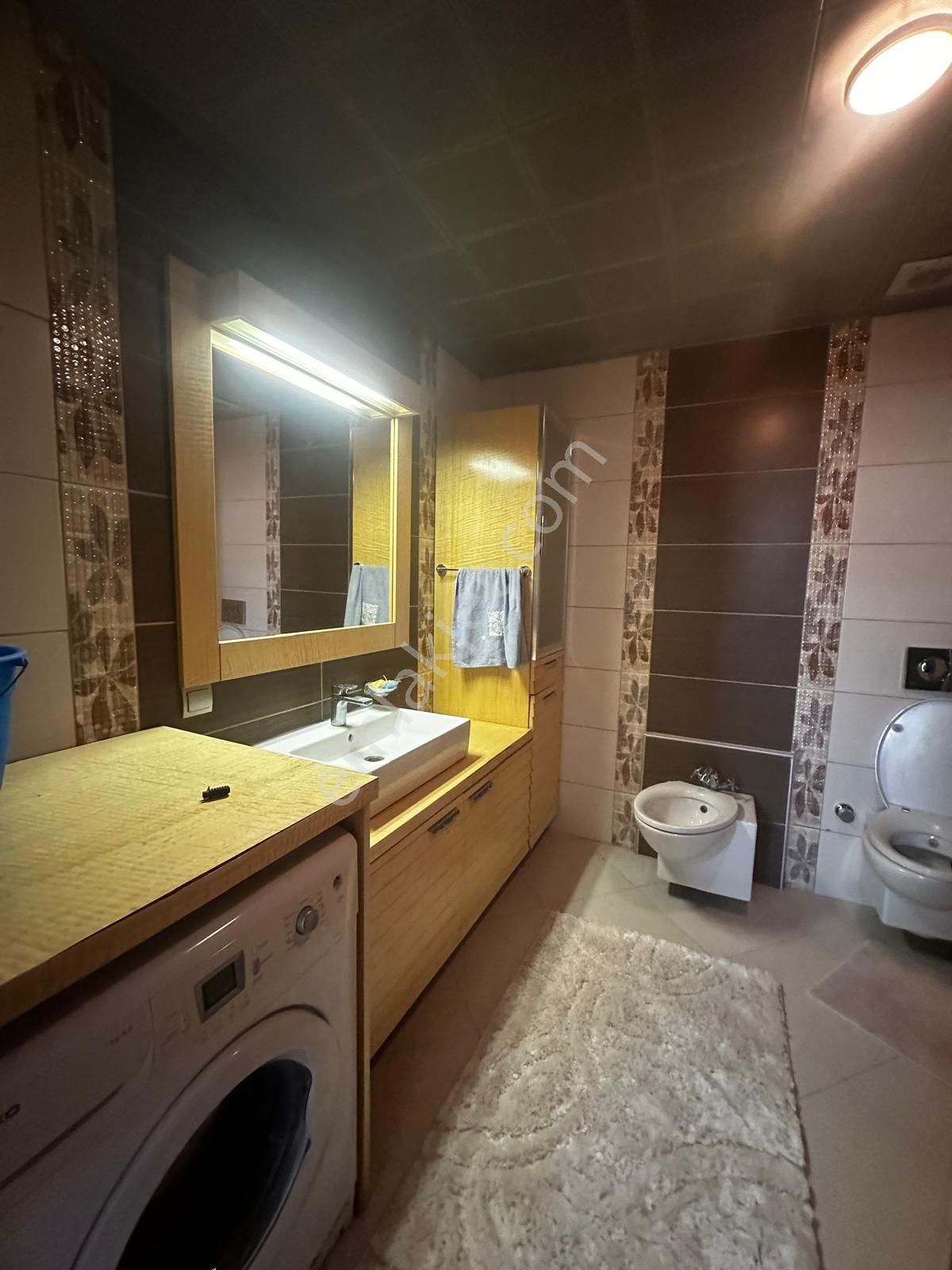 Kuşadasında Denize Sıfır Nadir Satışa Çıkan Sitede - Görsel 8