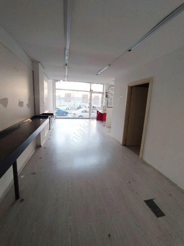 Mertcan Dan Küçükyalı Metro Durağına Yürüme 200m2 Fırsat Satılık Dükkan - Görsel 2