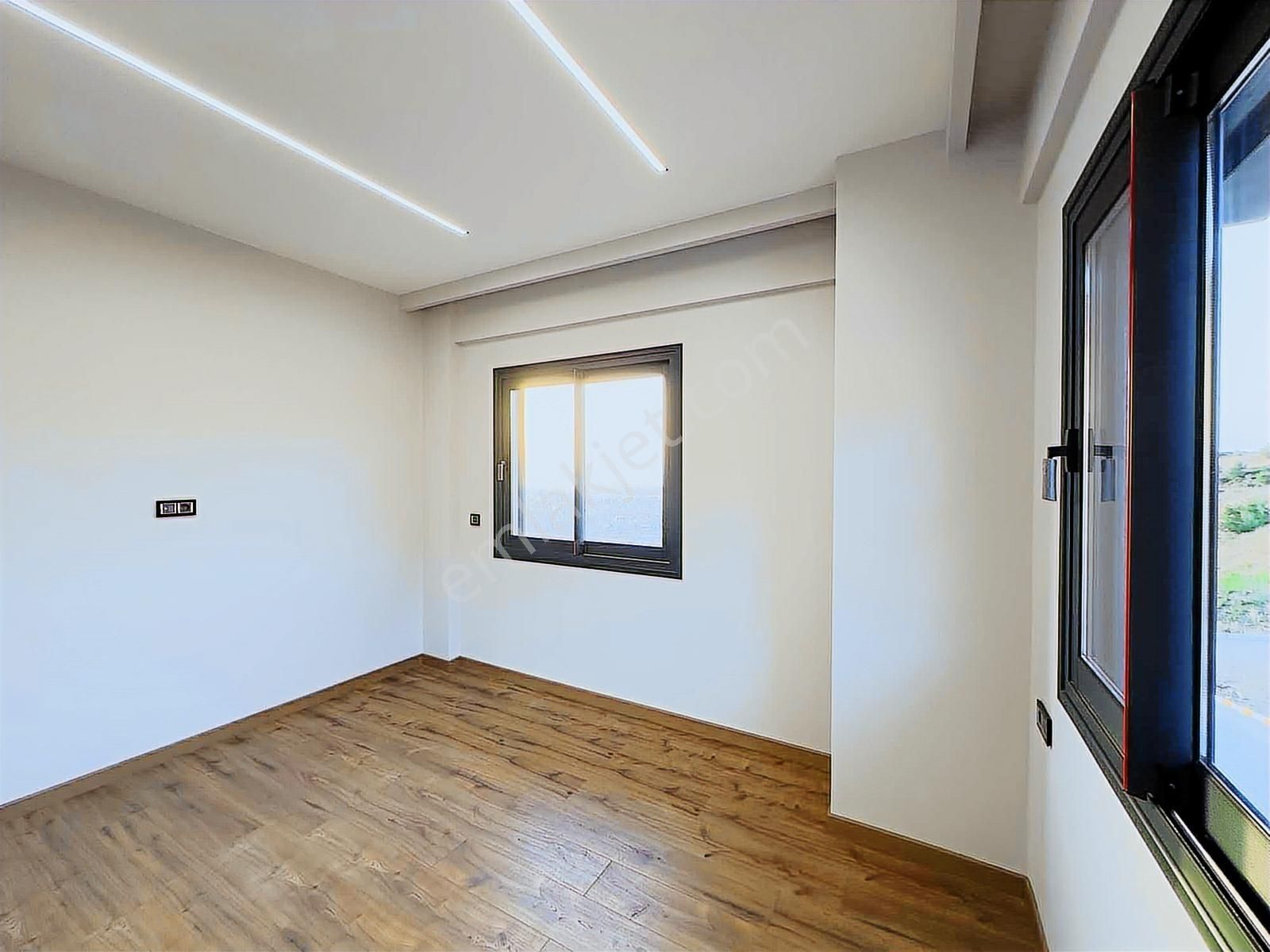 Fb Gayrimenkul'den Eşsiz Tasarımıyla Ultra Lüks Triplex Villa - Görsel 28