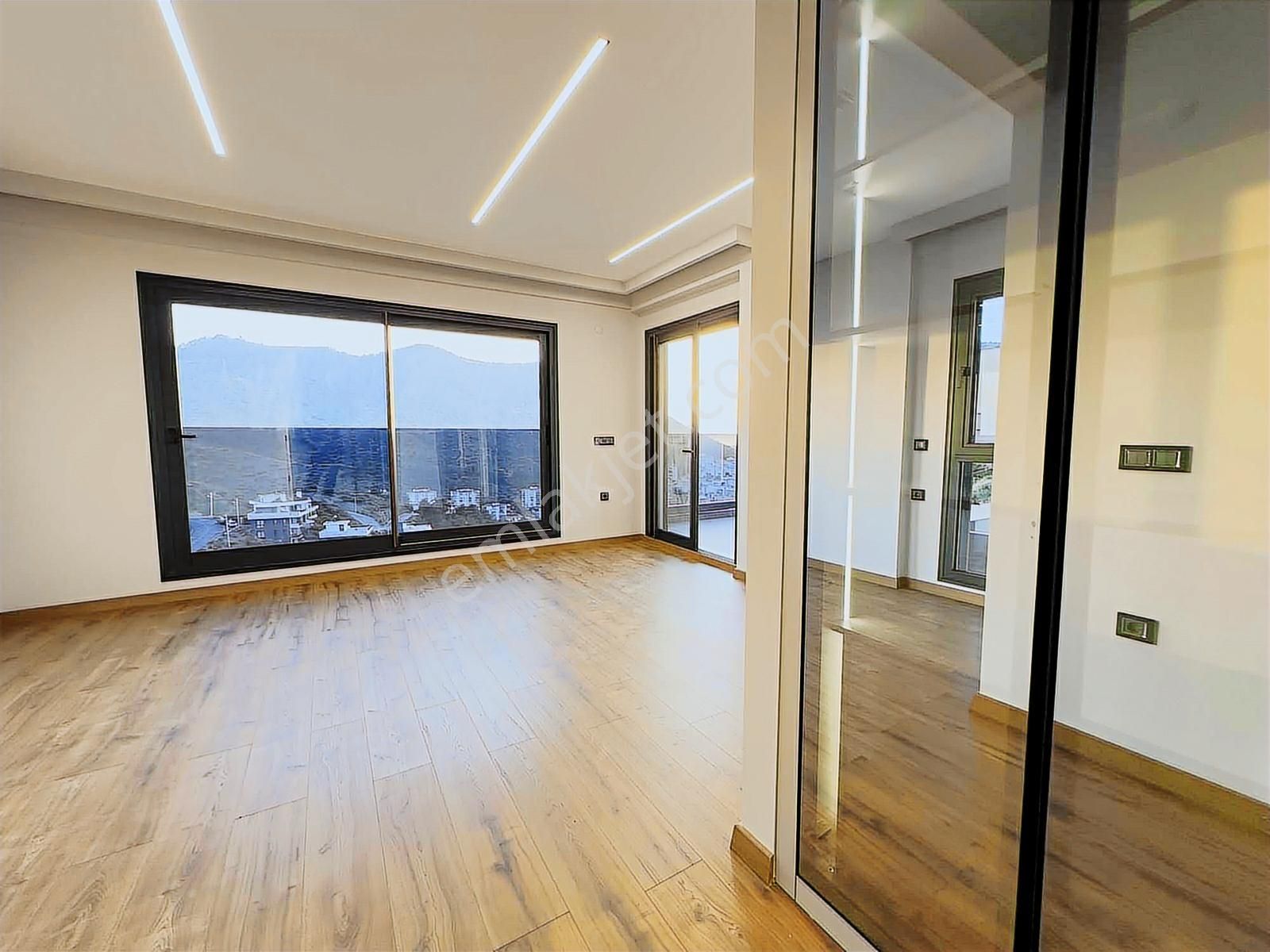 Fb Gayrimenkul'den Eşsiz Tasarımıyla Ultra Lüks Triplex Villa - Görsel 5