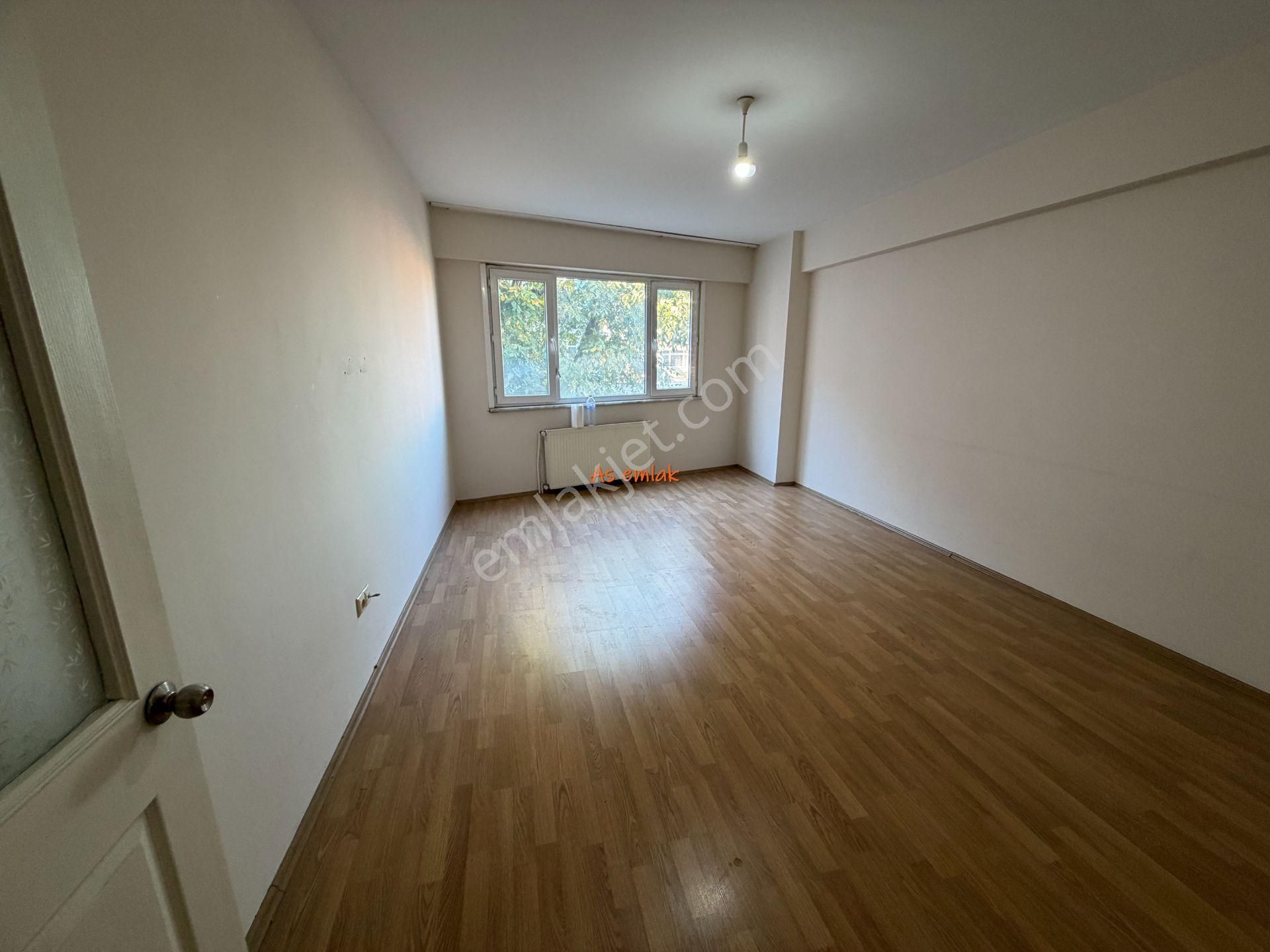 As Emlak‘tan 2+1 Selami Ali Mahallesi Hamam Sokakta 1.kat Daire