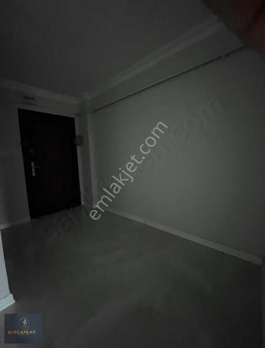 Ercanlar Emlaktan Kiralık Geniş Daire - Görsel 11