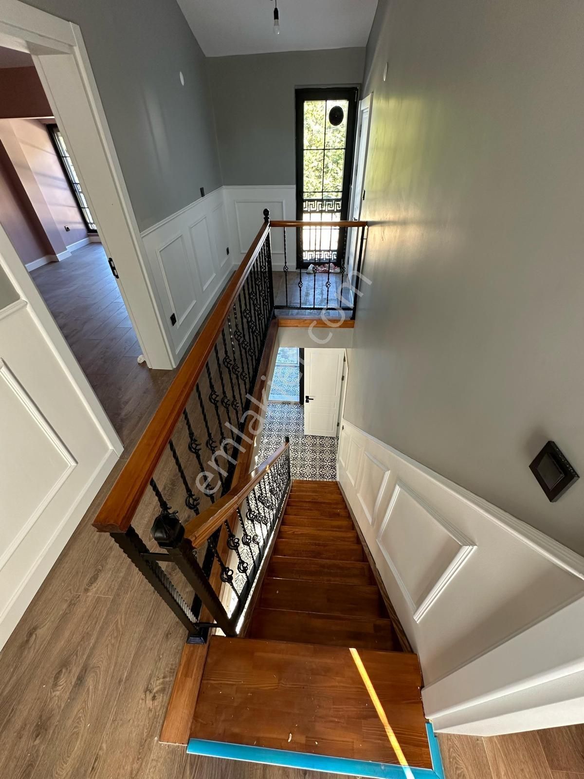 Newcıty Emlaktan Şehir Merkezine Yakın Satılık Müstakil Villa - Görsel 24