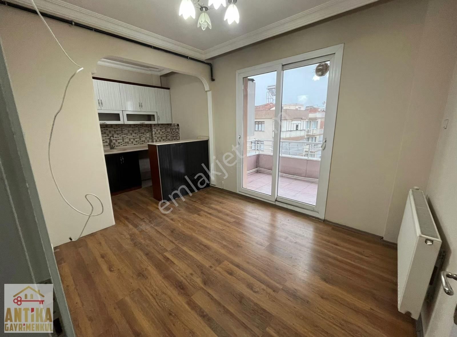 Antika Gayrimenkul'den Dıştan Merdivenli Yatırımlık Dubleks - Görsel 4
