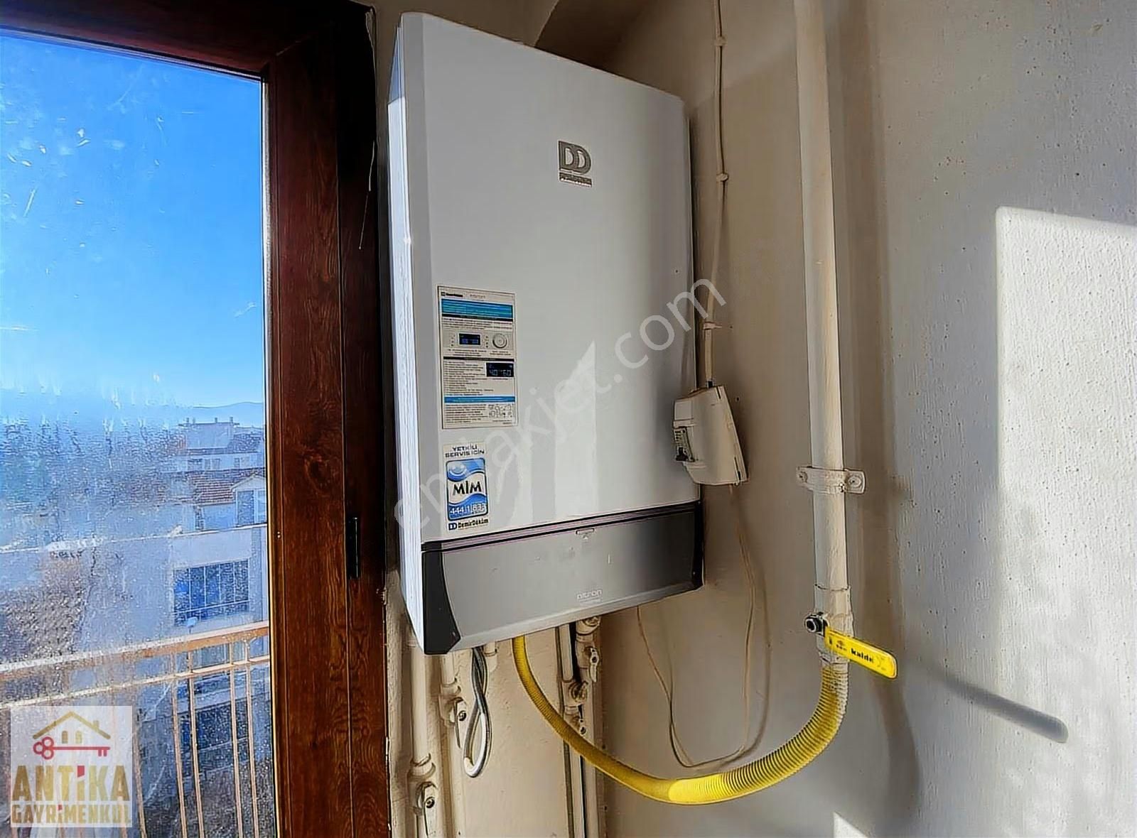 Antika Gayrimenkulden Şehir Merkeznde Doğalgazlı 3+1 Geniş Daire - Görsel 15