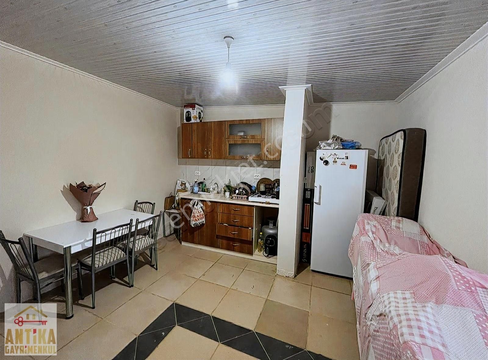 Antika Gayrimenkul'den Kira Çarpanına Uygun Daire - Görsel 23