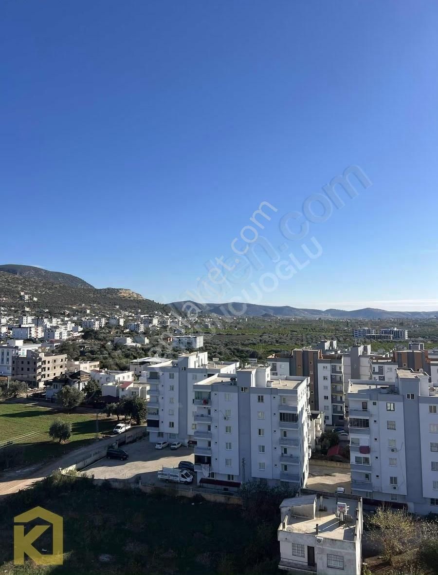 Geniş Metrekare Manzaralı Ferah 3+1 Satılık Daire - Görsel 22