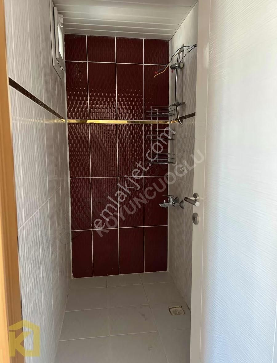 Geniş Metrekare Manzaralı Ferah 3+1 Satılık Daire - Görsel 20