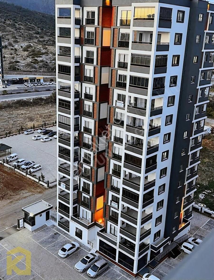 Erma Rezidans Ultra Lüks 9. Kat Satılık 4+1 Daire