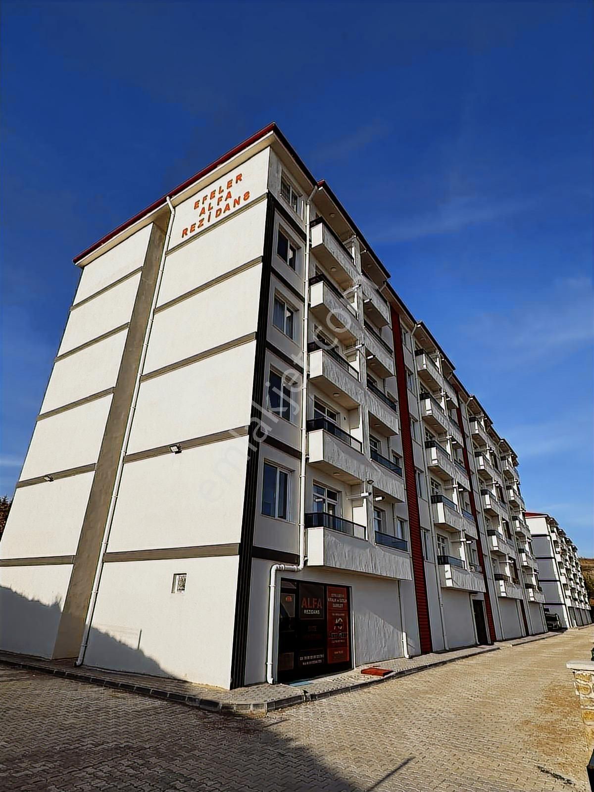 Türker Emlak'tan Şehir Hastanesi Yakınında Eşyalı Kiracılı 1+1 - Görsel 3