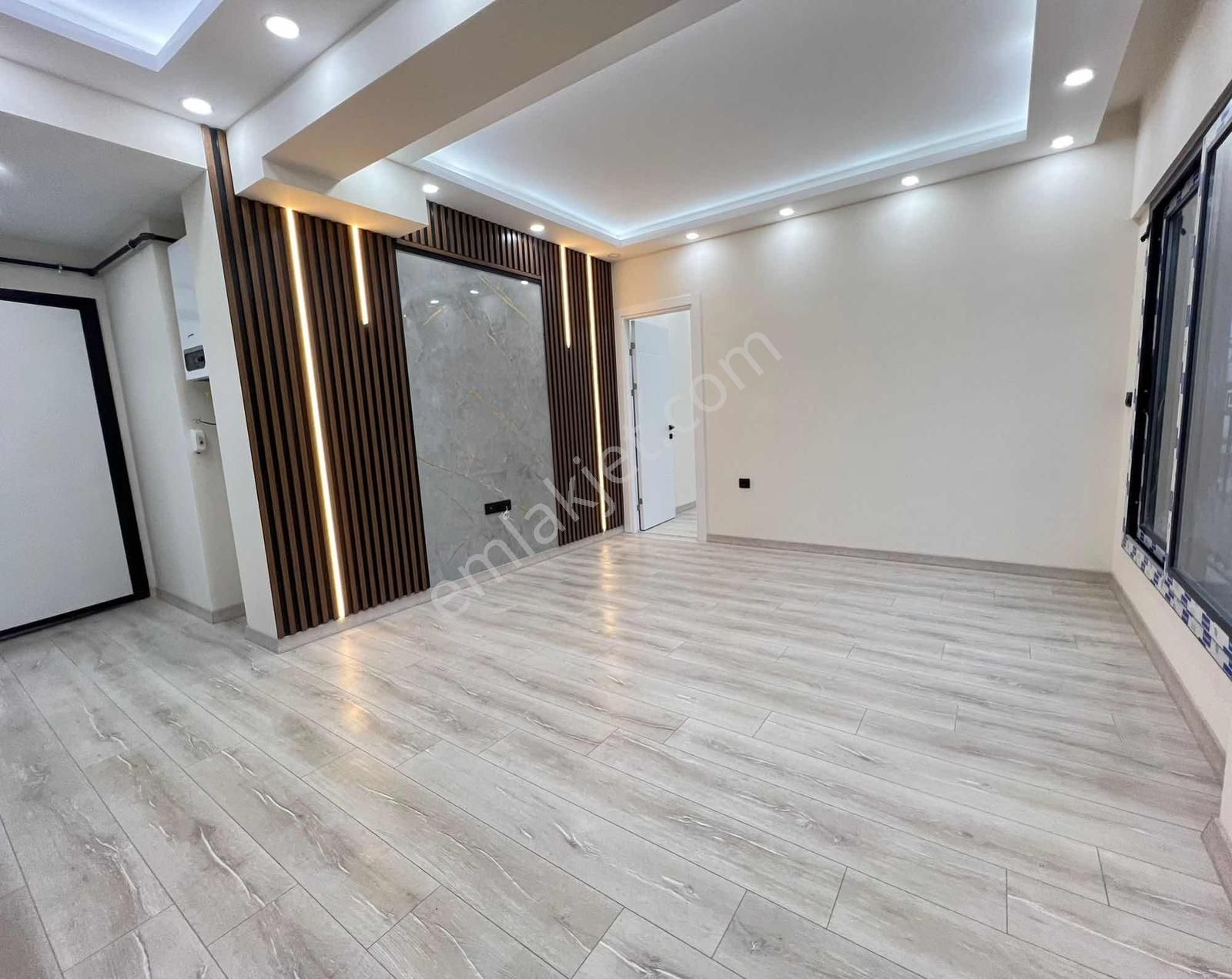 Akalın'dan 1+1 Asansör Doğalgaz Otopark İnönü Cad. Metro Yakını - Görsel 31