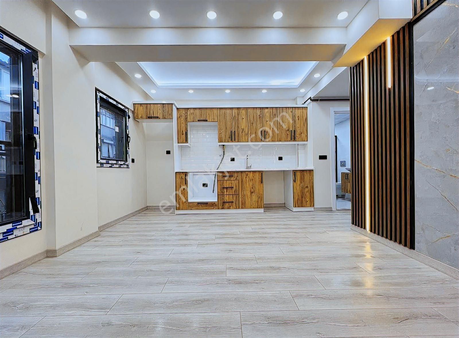 Akalın'dan 1+1 Asansör Doğalgaz Otopark İnönü Cad. Metro Yakını - Görsel 32