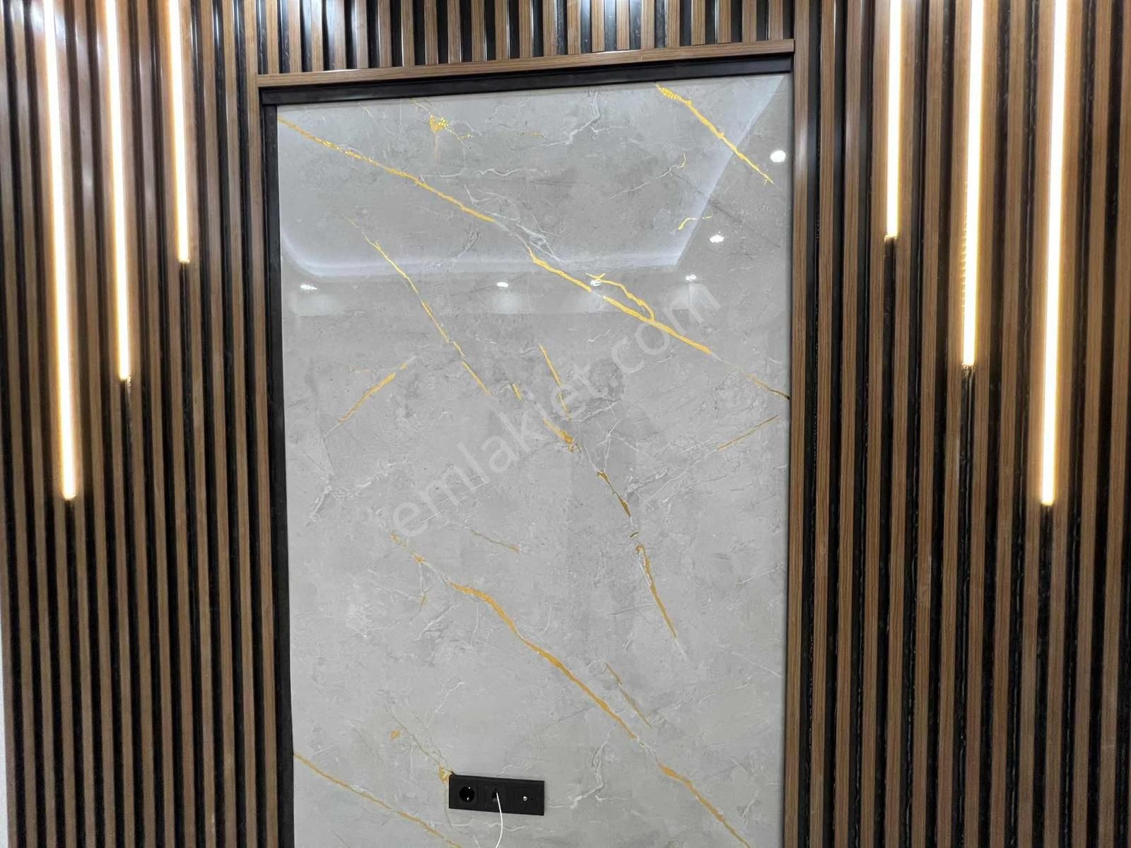 Akalın'dan 1+1 Asansör Doğalgaz Otopark İnönü Cad. Metro Yakını - Görsel 13