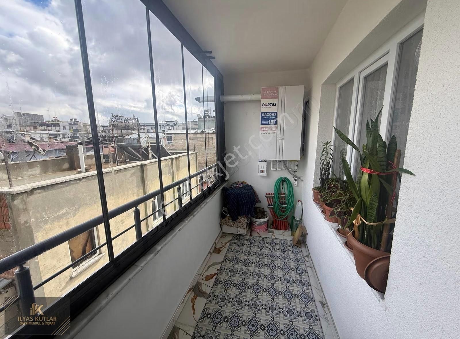 60 Yıl Mhl 3+1 5 /5 175m2 Kattan Bölme Daire - Görsel 4