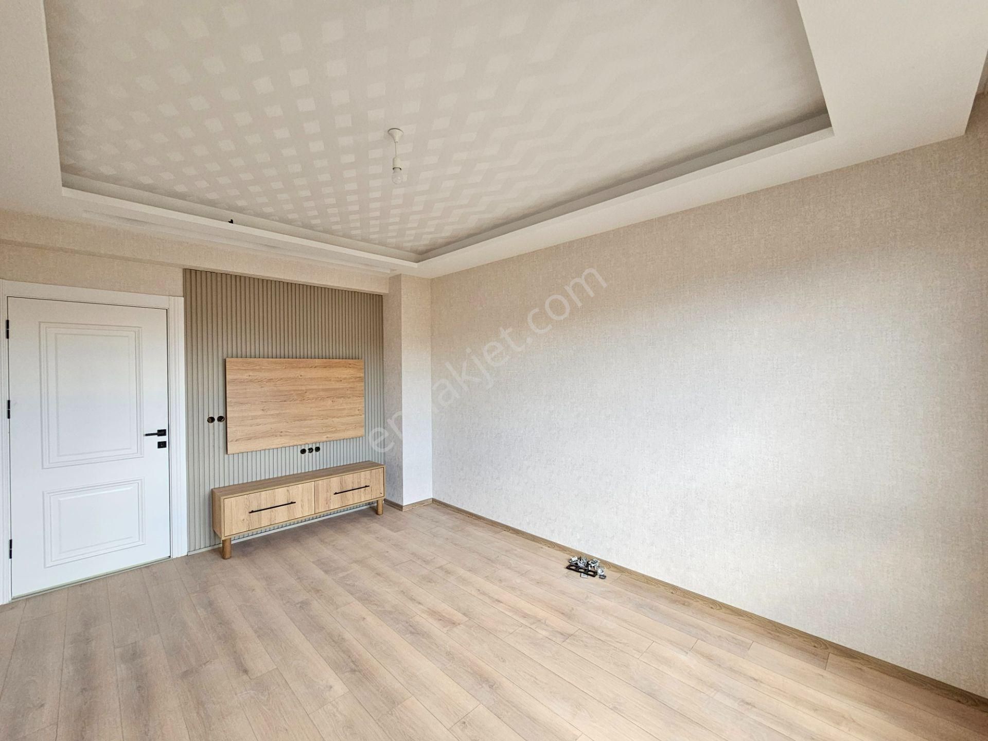 Ahmet Yesevi Caddesi Ve Beyhekim Caddesi Yakını Ultra Lüx Site İçerisinde Satılık 3+1 Daireler - Görsel 4