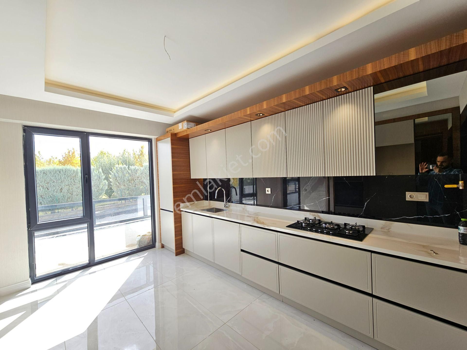 Parsana Mahallesinde Site İçerisinde Konya Manzaralı Ultra Lüx Satılık Fırsat Sıfır Daireler - Görsel 11