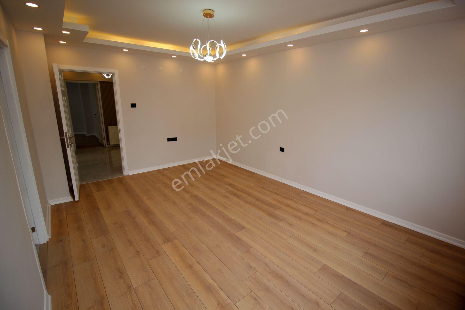 Emre Emlak'tan Pınarbaşı'nda Arakat Ön Cephe Full Yapılı 3+1 Satılık Daire - Görsel 9