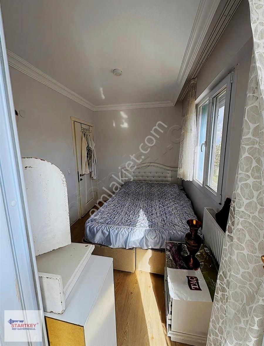 Yeni Foça'da Bahçeli, Eşyalı 2+1 Satılık Daire - Görsel 12