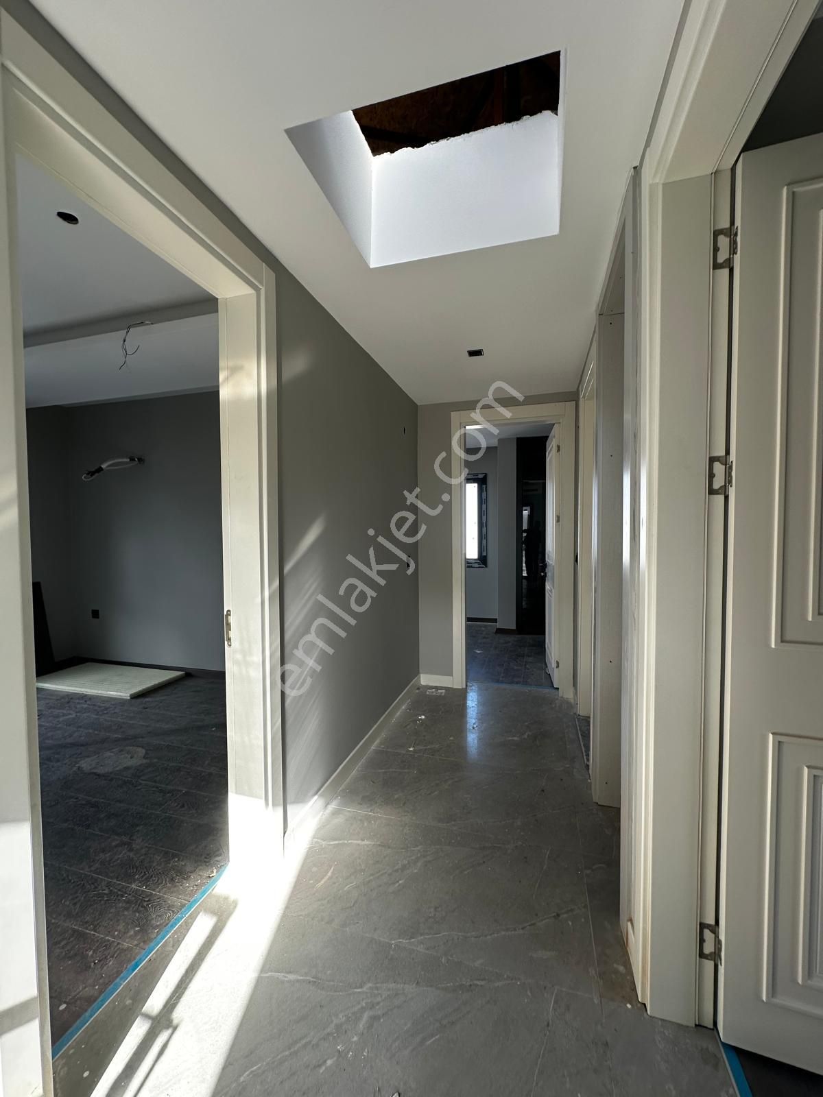 Kuşadası Karaovada Özel Havuzlu Tek Müstakil 350 M2 Arsa İçerisinde - Görsel 10