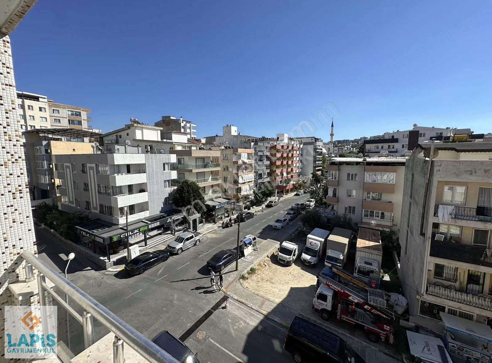 Yeni Yapı 2+1 Stüdyo Merkezde 4 Katlı Ara Kat - Görsel 3