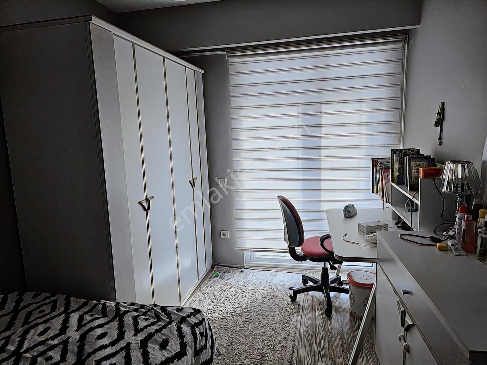 Acill,sınırsız Kredi,havuzlu Sitede Ara Kat 3+1 Daire - Görsel 26