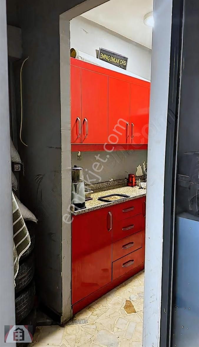 Valiliğin Ve Millet Bahçesinin Karşısında 82 Metrekare İş Yeri - Görsel 9