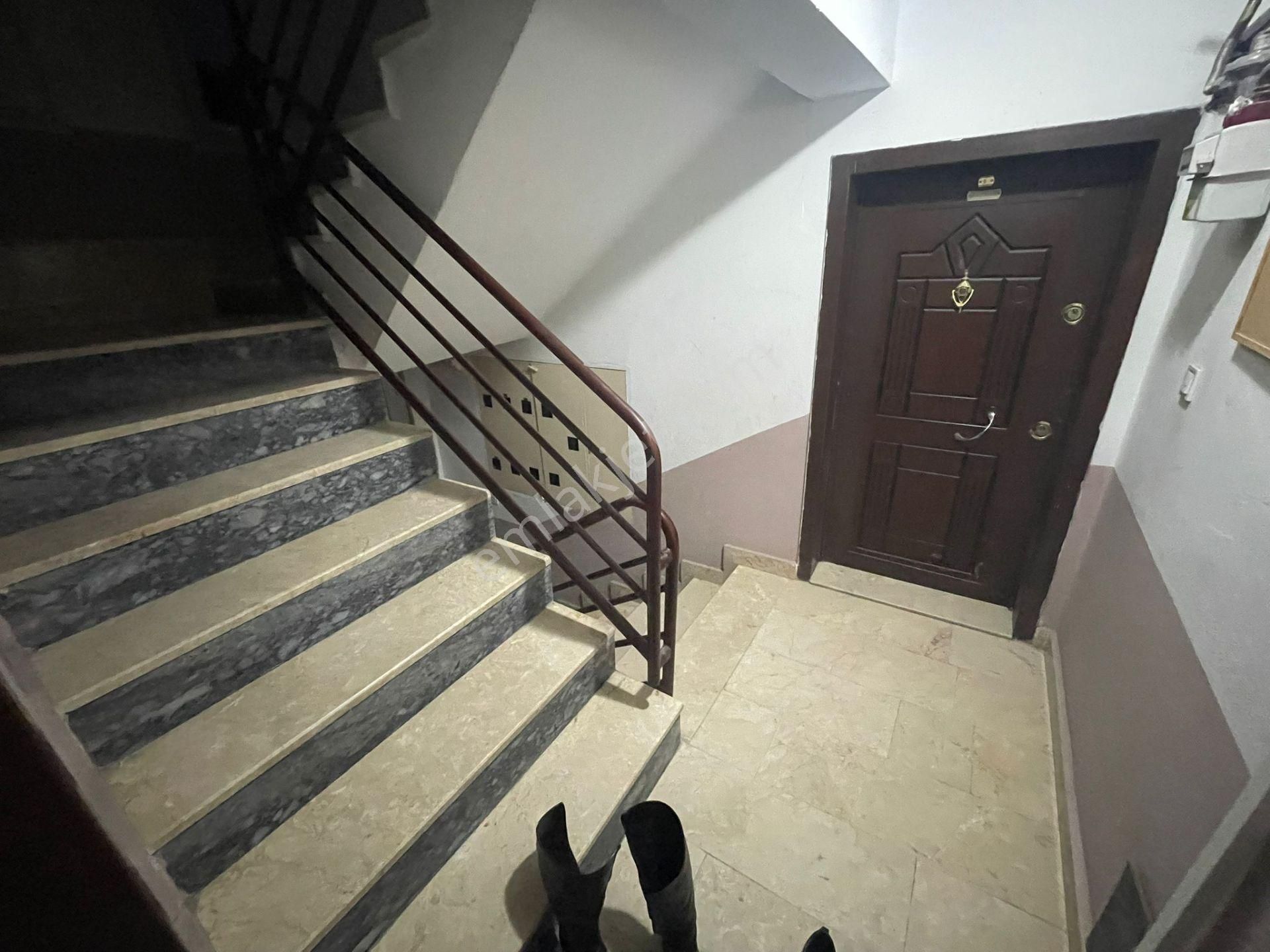 Atatürk Mahallesinde 3+2 Tek Tapu Çift Daire - Görsel 12