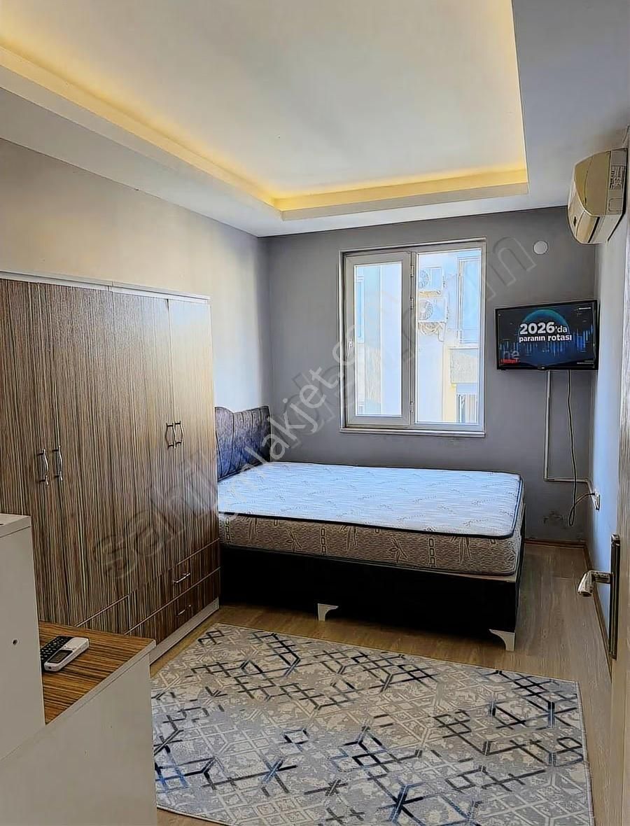 Yeşilyurt Mahallesinde Eşyalı Kiralık 1+1 - Görsel 7