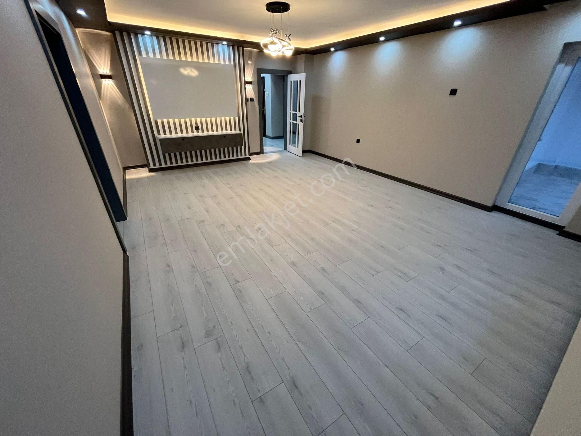 Sincan Plevne Mh'de Ultra Lux Yapılı Ebeveyn B. Giyinme Odalı Satılık Daire - Görsel 4