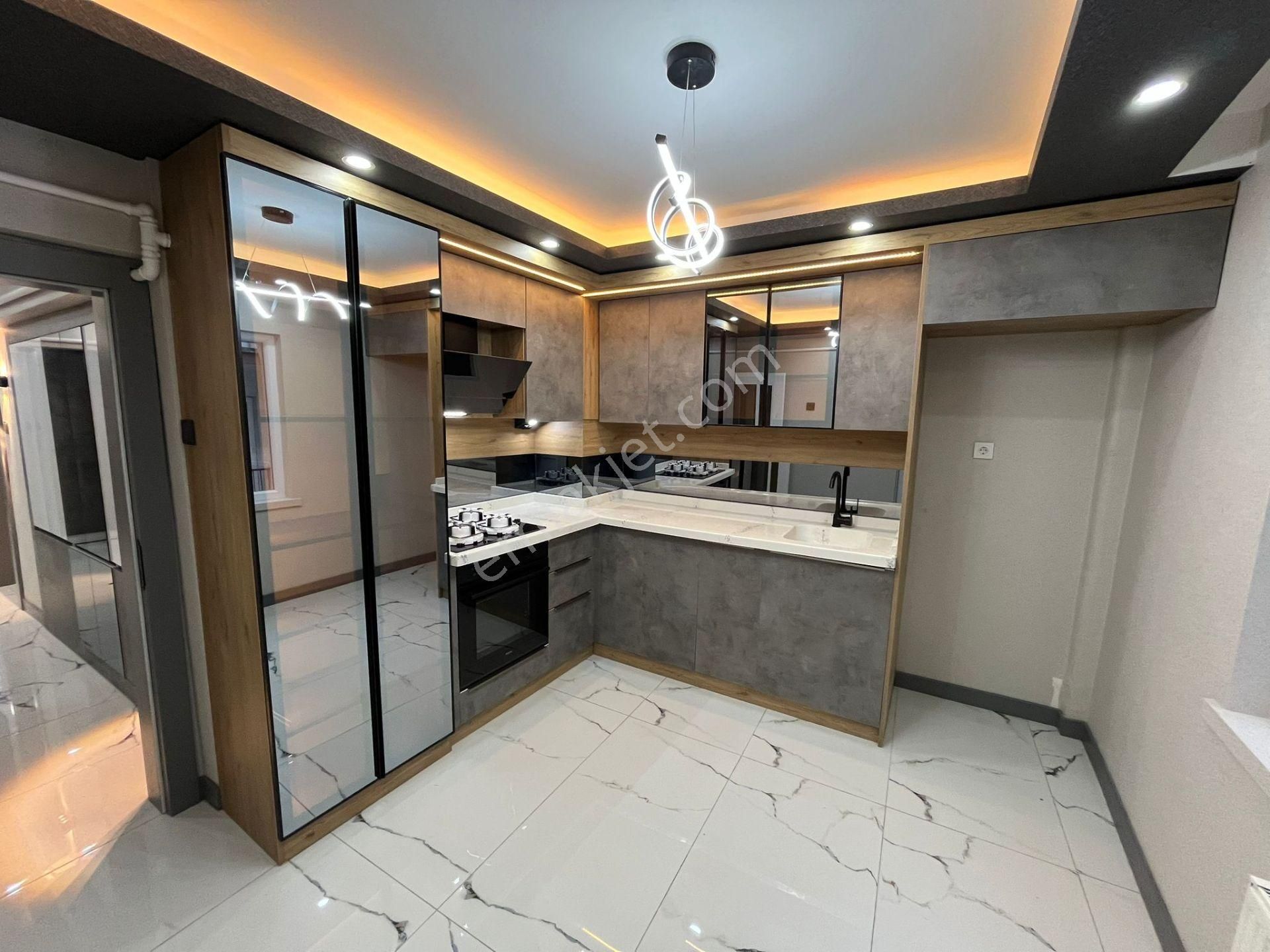 Sincan Plevne Mh'de Ultra Lux Yapılı Ebeveyn B. Giyinme Odalı Satılık Daire - Görsel 2