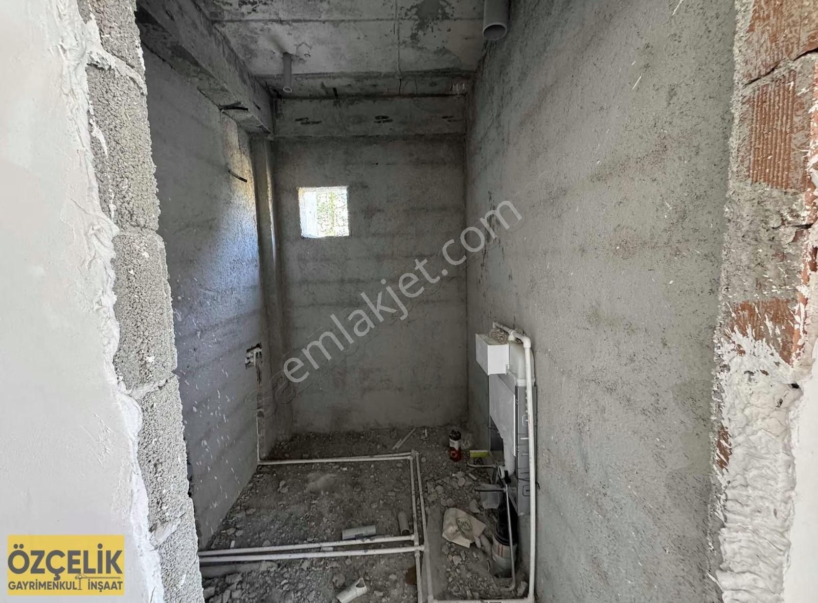 ** Çarkıpare ** Mahallesinde Erguvan Caddesine 2 İnci Parsel - Görsel 2