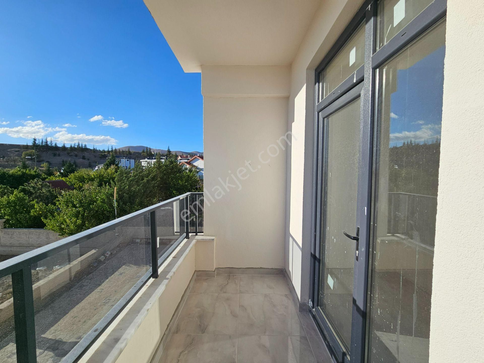 Parsana Mahallesinde Cadde Cepheli 3+1 Lüx Sıfır Fırsat Daire - Görsel 30