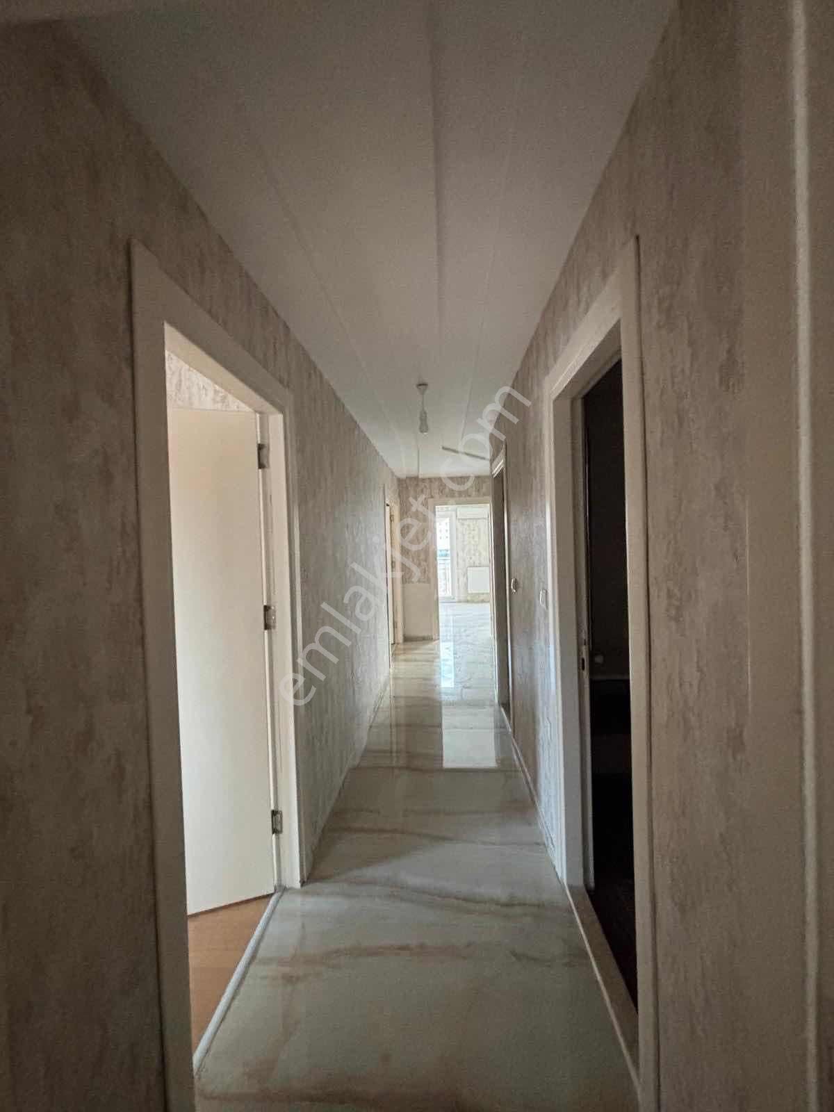 Emlak Store'dan Aydınlarda Havuzlu Sitede 3+1 Satılık Daire - Görsel 22