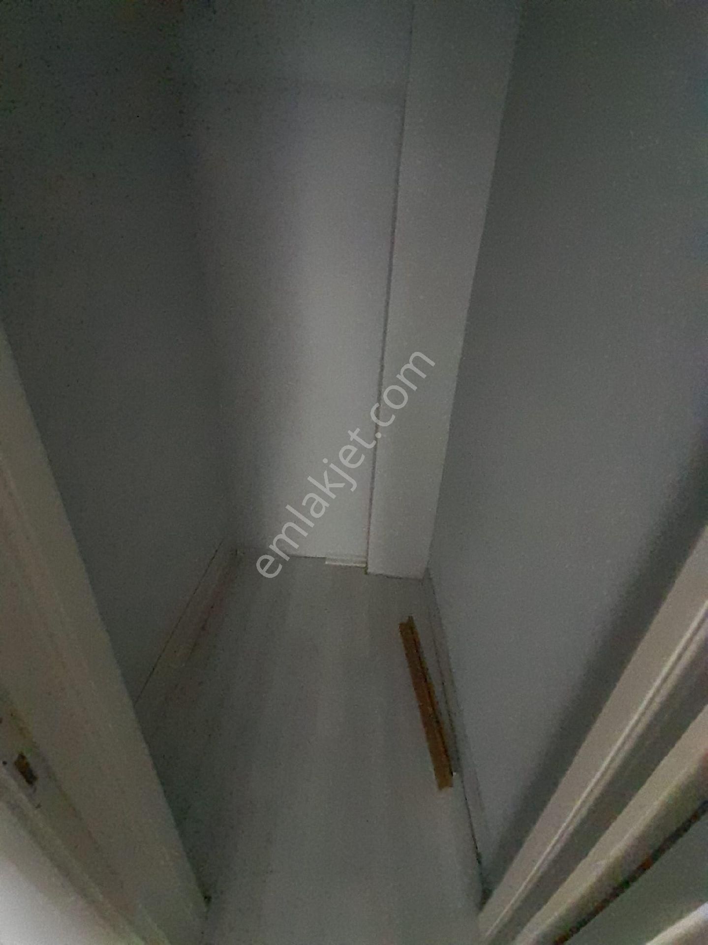 Refet Bele Mahallesi'nde 2+1 Kapalı Mutfak Doğalgazlı - Görsel 14