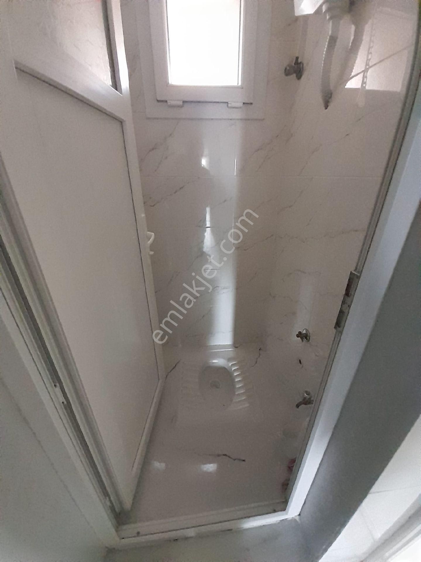 Refet Bele Mahallesi'nde 2+1 Kapalı Mutfak Doğalgazlı - Görsel 10