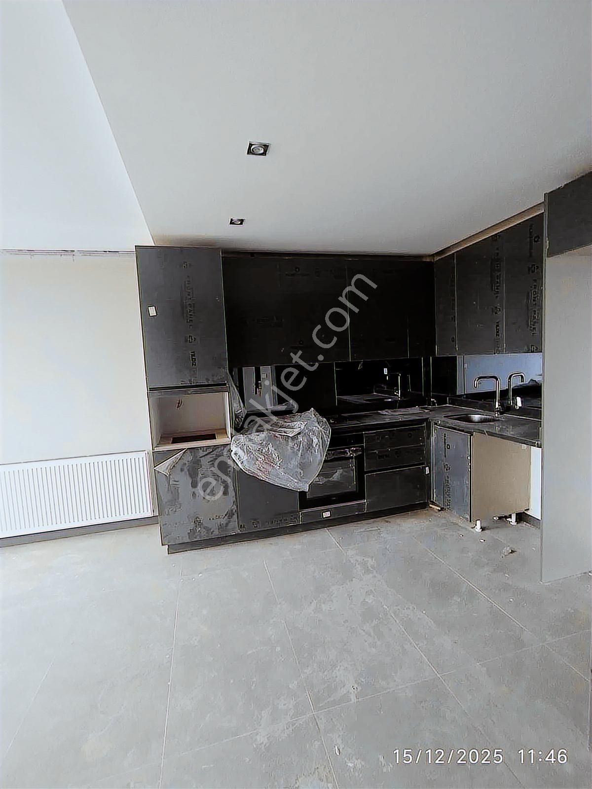 Kıyıboyu Üzeri Florya Cennet'te Arsa Sahibinden Bu Fiyata Kaçmaz - Görsel 11