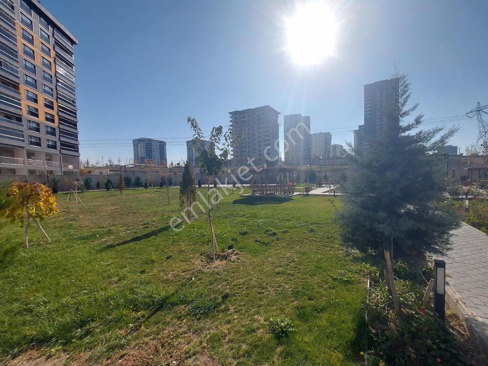 ''eryaman Efor'' Dan Mira Göksu'da Satılık 4+1 Daire