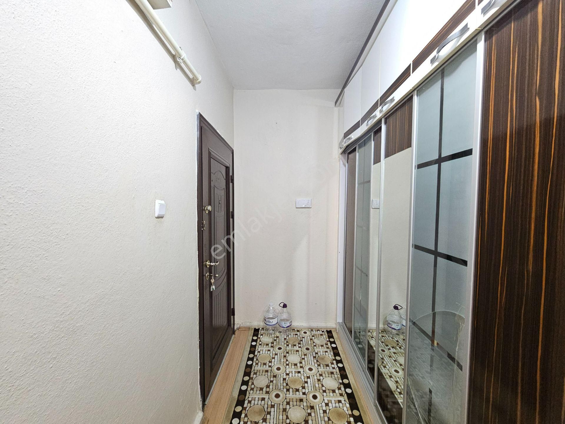 Malazgirt Mahallesinde 3+1 Bakımlı Masrafsız Satılık Fırsat Daire - Görsel 24