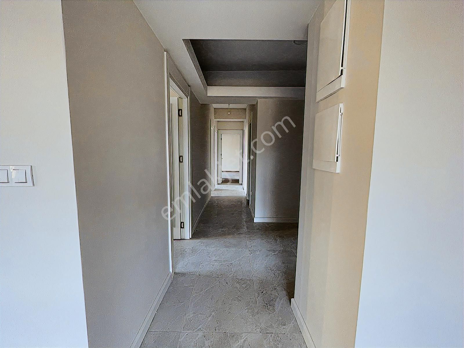 Antalya Sur Park Manzaralı Daire 3+1..142m2 Kat 2 - Görsel 7