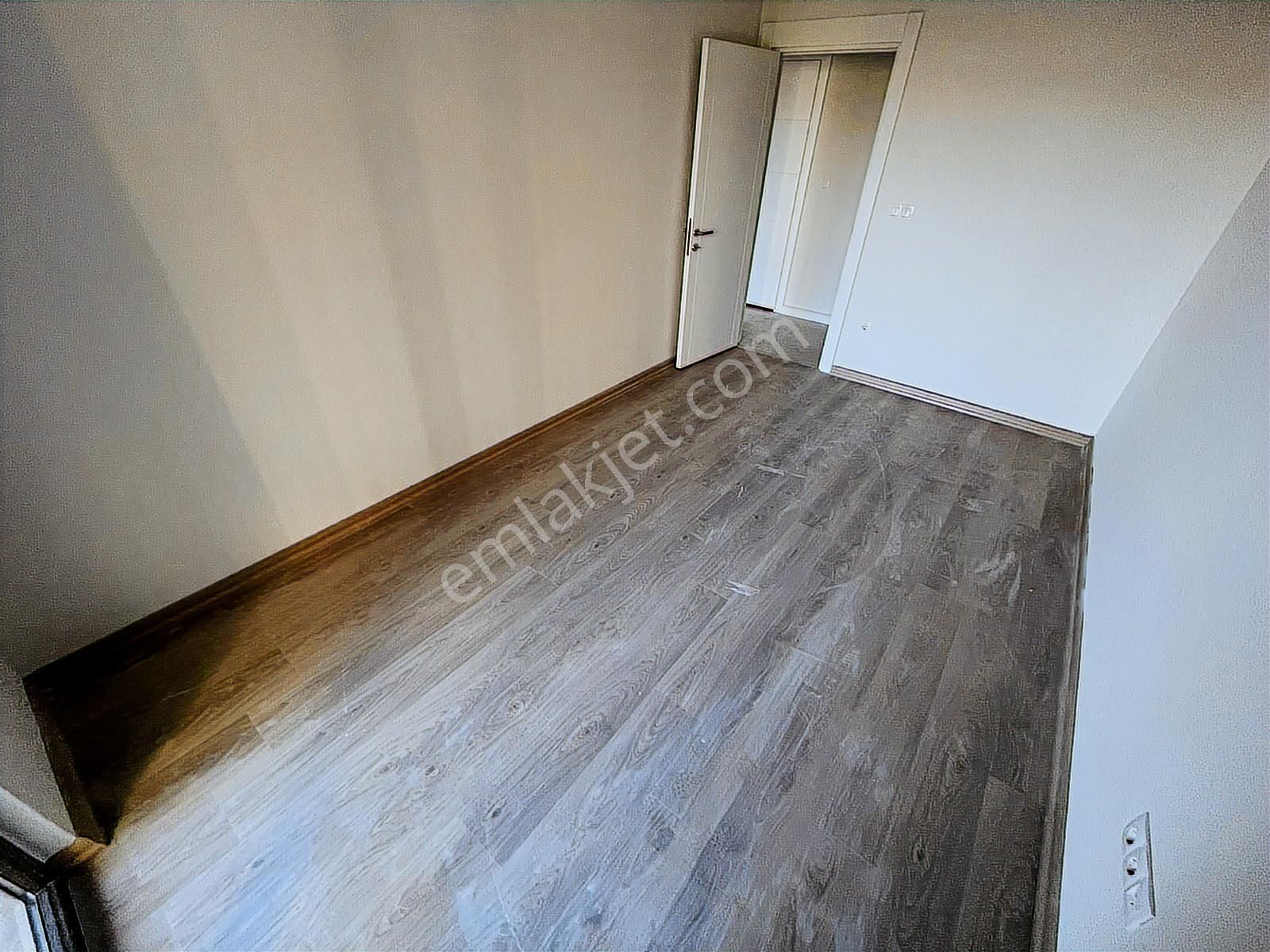Antalya Sur Park Manzaralı Daire 3+1..142m2 Kat 2 - Görsel 9