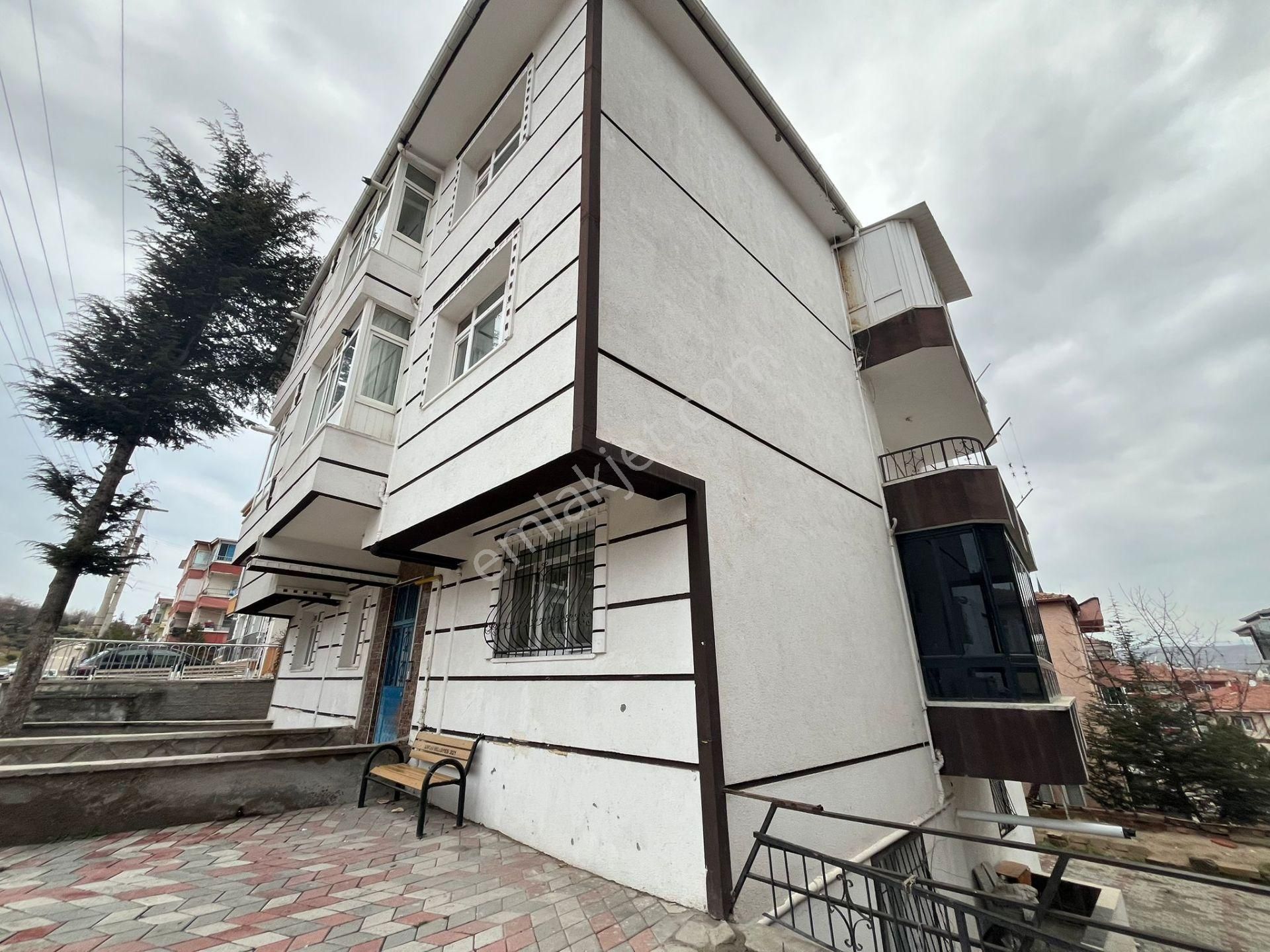 Sincan Tandoğan Mh'de Full Yapılı 2+1 95m2 Yüksek G. 1.kat Konumunda Satılık Daire - Görsel 8