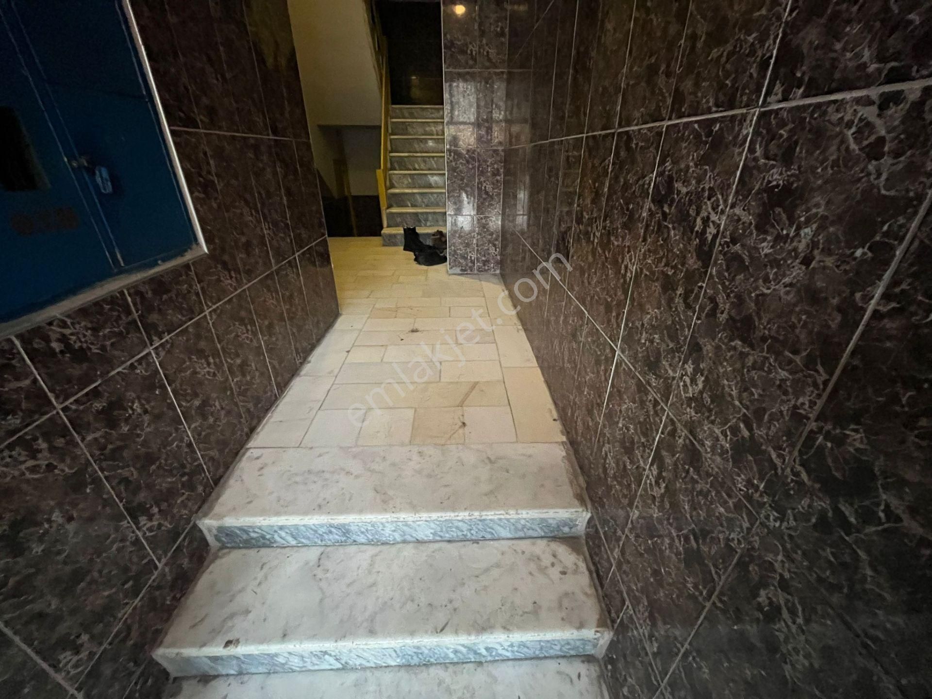 Sincan Tandoğan Mh'de Full Yapılı 2+1 95m2 Yüksek G. 1.kat Konumunda Satılık Daire - Görsel 10