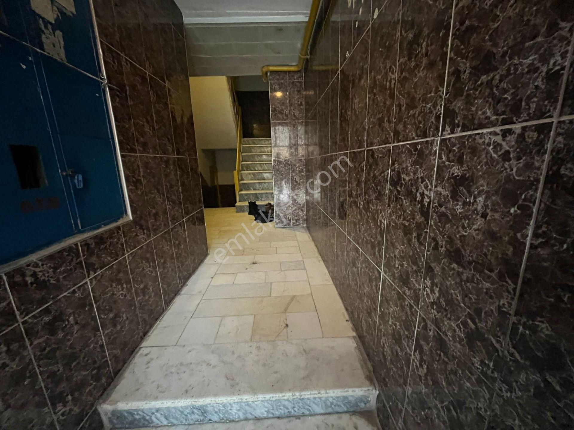 Sincan Tandoğan Mh'de Full Yapılı 2+1 95m2 Yüksek G. 1.kat Konumunda Satılık Daire - Görsel 9